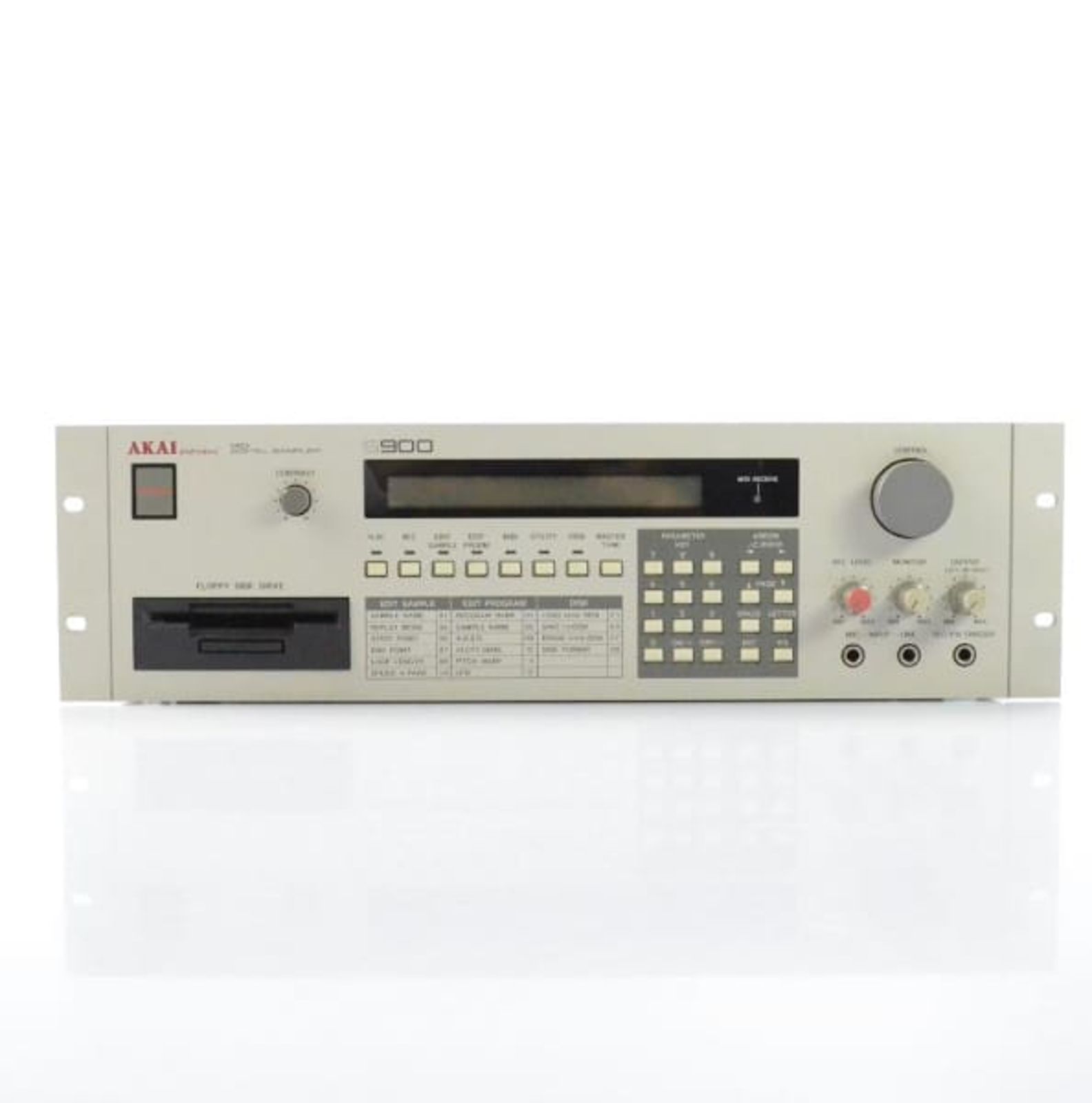楽器 akai s900 midi digital sampler Akai S900 MIDI Digital Sampler 1986 | Reverb