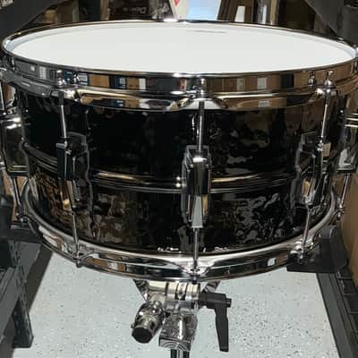 Ludwig 14x6.5 Black Beauty Hammered Snare Drum LB417K image 6