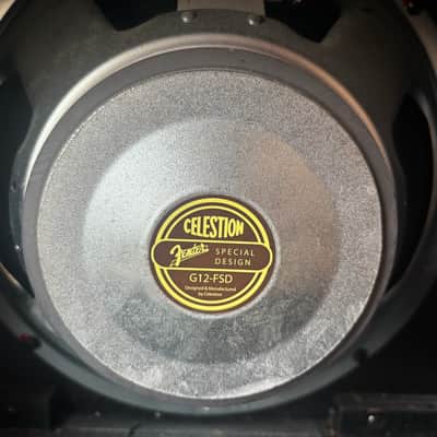 Fender Mustang GT100 Combo Modeling Amp With MGT-4 Footswitch Bild 5