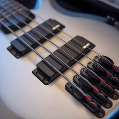 YAMAHA RBX775 ヤマハ エレキベース 5弦 シルバー Yamaha RBX775 - BassBros