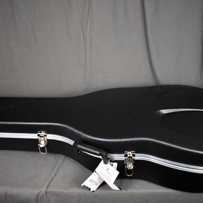 Martin D-35 Ambertone image 16