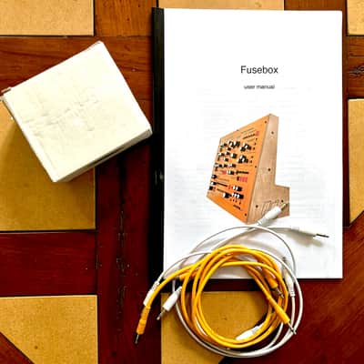 Analogue Solutions Fusebox 3 VCO Analog Monosynth 2010s - Orange image 5
