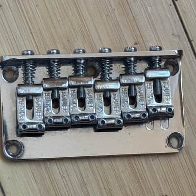 Squier Classic Vibe Strat/Telecaster 6 Saddle Hard Tail bridge 2019 - Chrome image 1