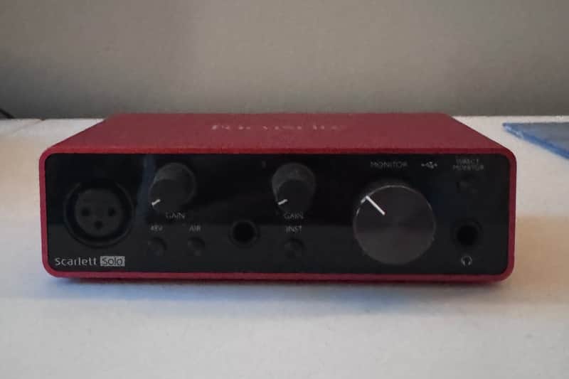 Focusrite Scarlett Solo 3rd Gen USB Audio Interface 2019 - Present - Red / Black image 1