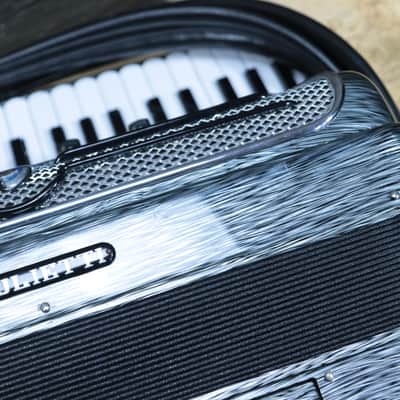 Giulietti Musette Model 120-Bass 41-Key Gray Piano Accordion w/Case #17568 image 13