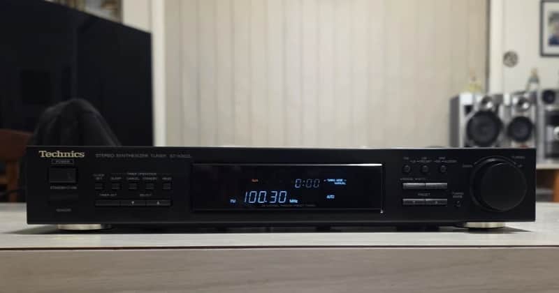 VINTAGE TECHNICS STEREO SYNTHSESIZER TUNER FM/AM/MADE IN JAPAN image 1