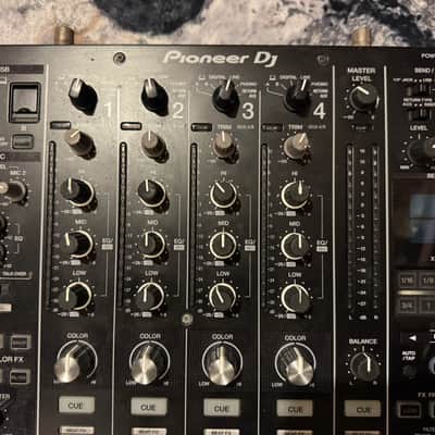 Pioneer DJM-900NXS2 4-channel DJ Mixer with Effects 2010s - Black image 7