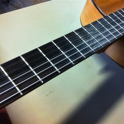 Belle guitare du luthier Ricardo Sanchis Nacher vers 1930/40 tête à chevilles 1,01 kg! image 20