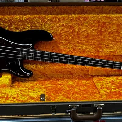 Fender AM Vintage II 1960 P-Bass, Gloss Black w/ Rosewood *IN STOCK* image 11