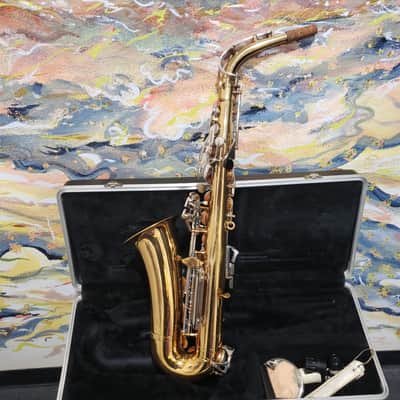 Bundy II Alto Saxophone by The Selmer Company w/ Hard Case (Used) "Made In USA" image 8