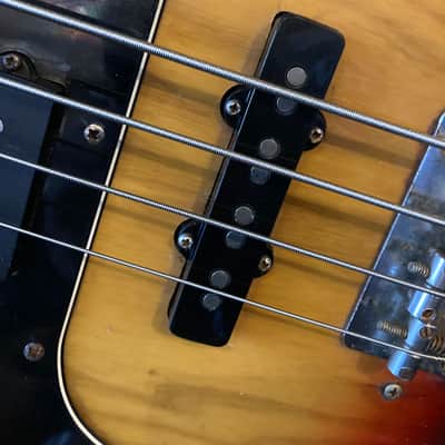 Fender Precision bass left-handed 1975 - Sunburst image 4