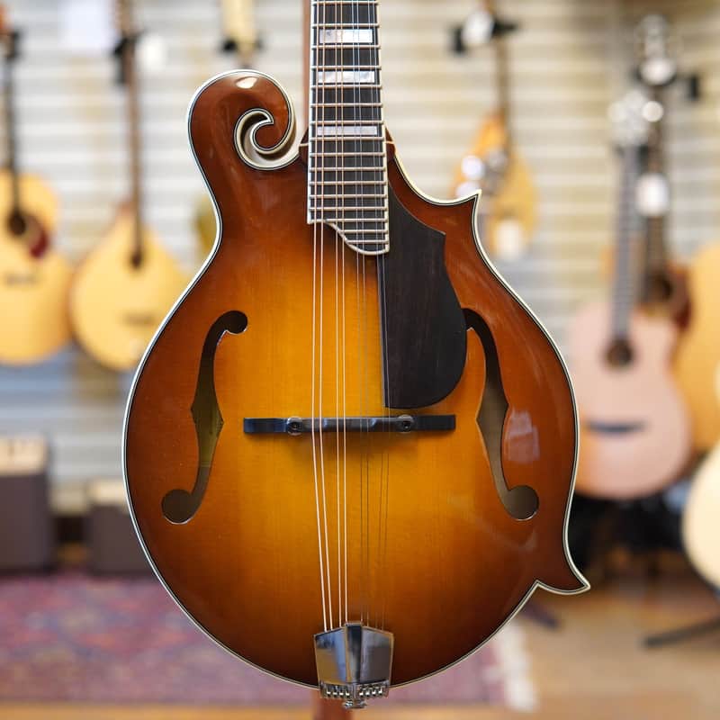 Eastman MD615 F-Style Solid Spruce/Maple Acoustic-Electric Mandolin Goldburst w/Hard Case image 1