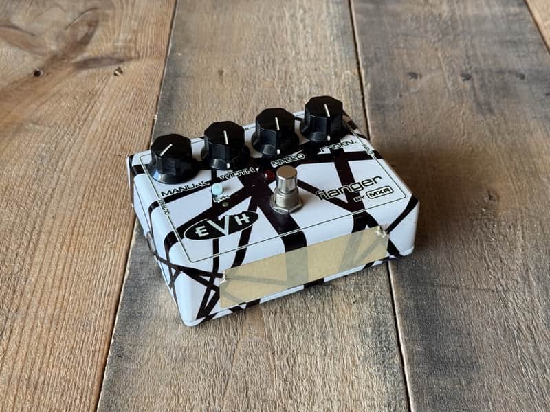 MXR EVH117 Van Halen Flanger Pedal image 1