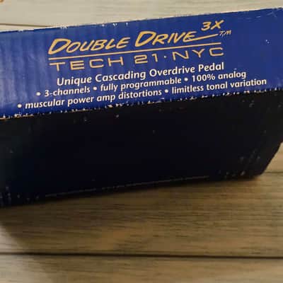 Tech 21 Double Drive 3X 2006 - 2013 - Blue image 6