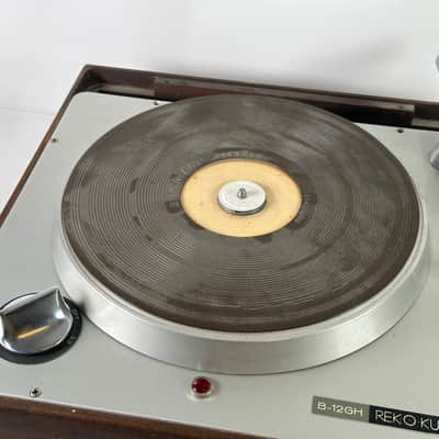 Vintage 1960's Rek-O-Kut B-12GH Rodine Turntable image 4