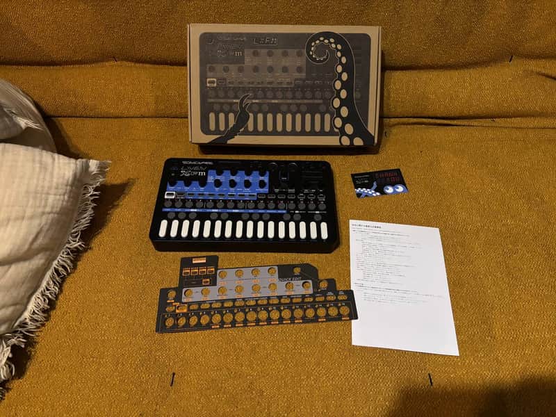 Sonicware Liven XFM 27-Key Multi-Track FM Synthesizer Groovebox