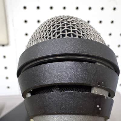 Vintage AKG D 330 BT Dynamic Microphone w/ Original SA 41/1 Clip & Box - Iconic ABBA Vocal Mic image 9