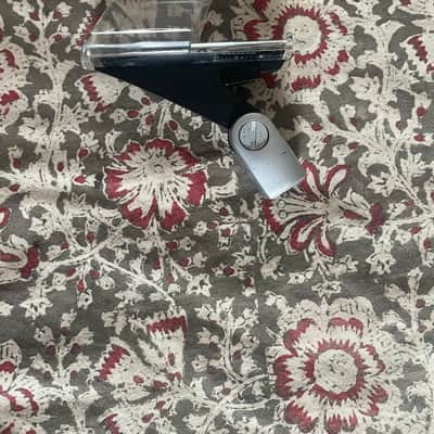 (Boxed) Vintage Sennheiser MD 441 with Leather Case, Discontinued Glass/ Translucent Mic Clip and MZT441 Desktop Stand 1970s - Black / Silver image 13