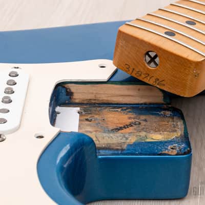 1989 Fender American Vintage '57 Stratocaster, Lake Placid Blue w/ Custom Shop Fat 50s & Tweed Case image 16