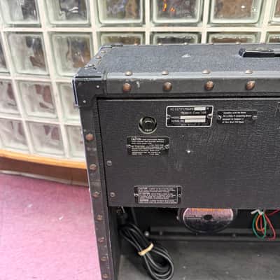 Used Roland JC-120 Jazz Chorus 2-Channel 120-Watt 2x12" Guitar Solid State Combo Amp Amplifier 1975 - 1993 - Black image 9