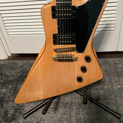 Gibson Explorer E2 1980 - Natural image 2