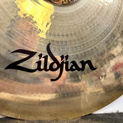 Zildjian 17" A Custom Fast Crash Cymbal 2002 - Present - Brilliant - NOS image 4