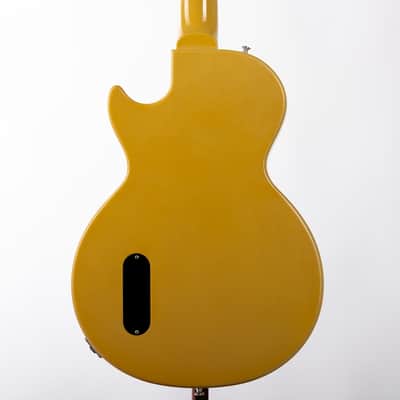 Gibson 1957 Les Paul Junior Single Cut Reissue VOS, TV Yellow | Demo image 4