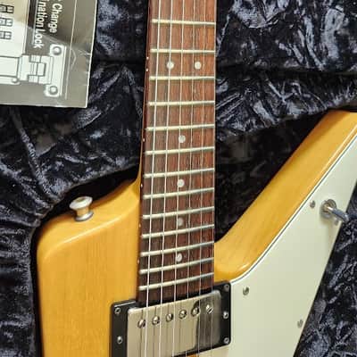 Hamer USA Standard Futura 1999 - Natural Korina FUT-VKC image 3