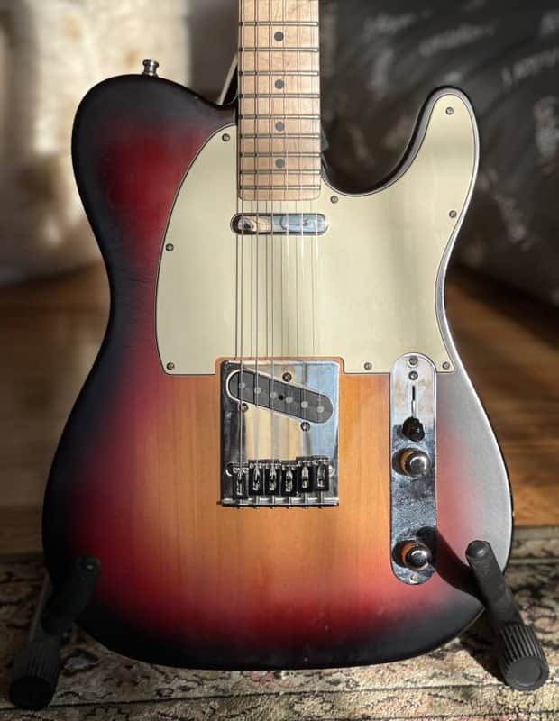 Fender Highway One Telecaster 2006-2011 - 3-color sunburst