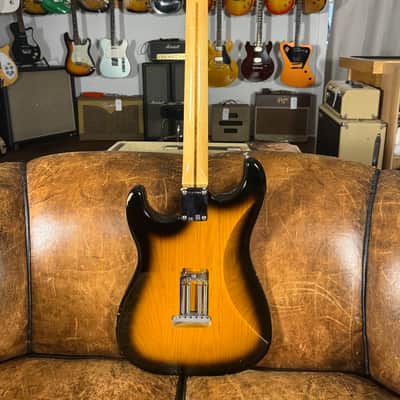 Fender 60th Anniversary American Vintage '54 Stratocaster 2014 - 2-Color Sunburst image 6