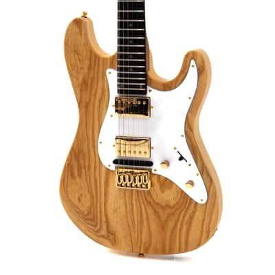 Jamstik Deluxe MIDI Guitar -Natural Wood - White Pick Guard  - Hard Shell Case - B-Stock image 4