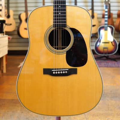 Martin D-28 Standard Series Sitka Spruce/Rosewood Dreadnought Acoustic w/Hard Case image 1