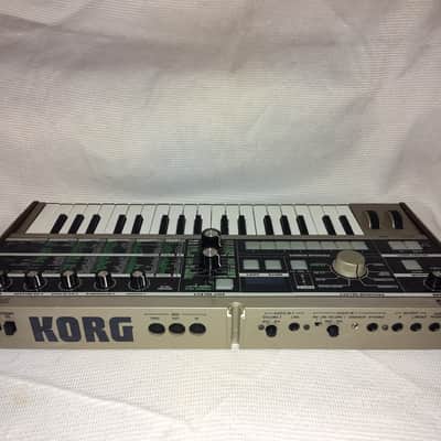 Korg MicroKORG 37-Key Synthesizer/Vocoder 2002 - 2019 - Silver image 4