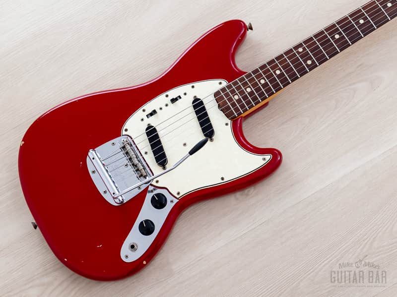 1965 Fender Mustang Vintage Offset Guitar Dakota Red w/ Case
