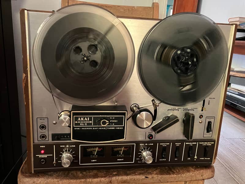Akai GX-4000D 1/4" 4-Track 2-Channel Tape Recorder