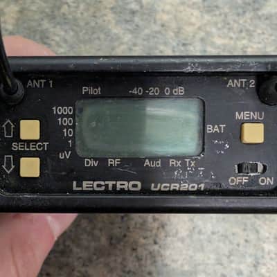 Mint - Lectrosonics UCR201 Diversity Receiver Block 22 (563-588MHz) S/N: 2818 image 4
