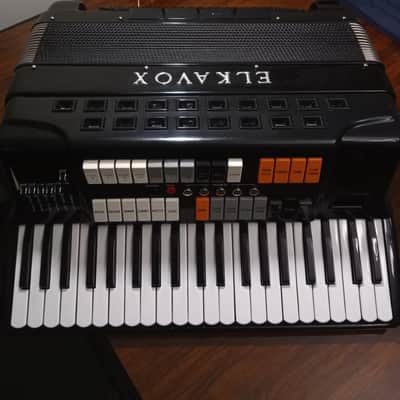 3722 - Elka Elkavox 77 Imperial Piano Accordion image 1