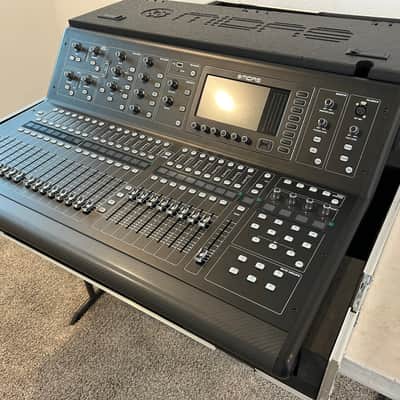 Midas M32 LIVE 40-Channel Digital Console image 4