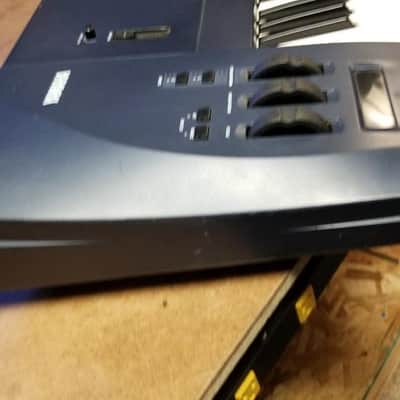 Yamaha EX5 Keyboard image 5