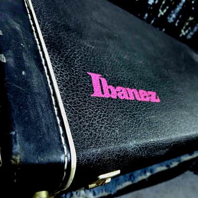 Ibanez JEM777DY Desert Yellow – 1988 First Generation Steve Vai Signature – Disappearing Pyramid Inlays – Original Pink Logo Ibanez Case image 15