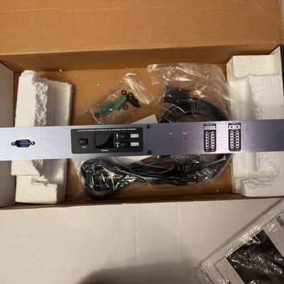 dbx DriveRack 220i System Processor with AFS Advanced Feedback Suppression 2010s - Black image 1