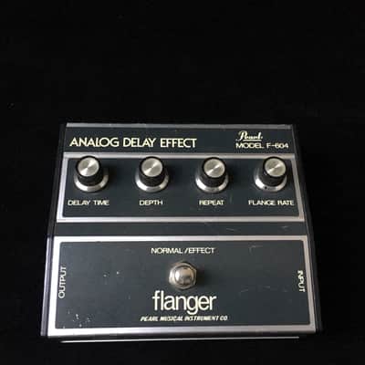 Pearl Model F-604 Flanger