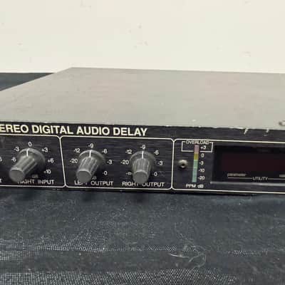 Used TC Electronic 1280 Stereo Digital Audio Delay for Parts and Repair image 3