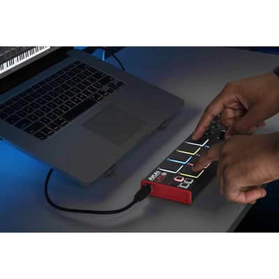 AKAI PROFESSIONAL LPD8MK2 8 pads RVB, 8 potentiomètres image 6
