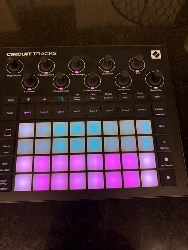 EXCELLENT Novation Circuit Tracks Groovebox image 1