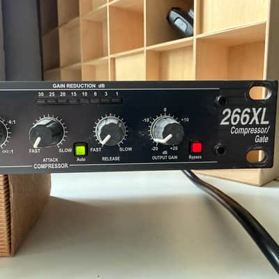 dbx 266XL Stereo Compressor / Limiter 2010s - Black image 2