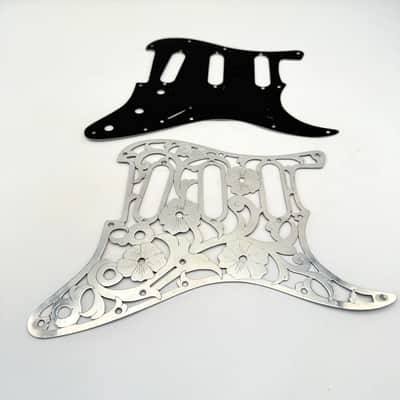 Stratocaster Pickguard Engraved Metal bpg661 image 3