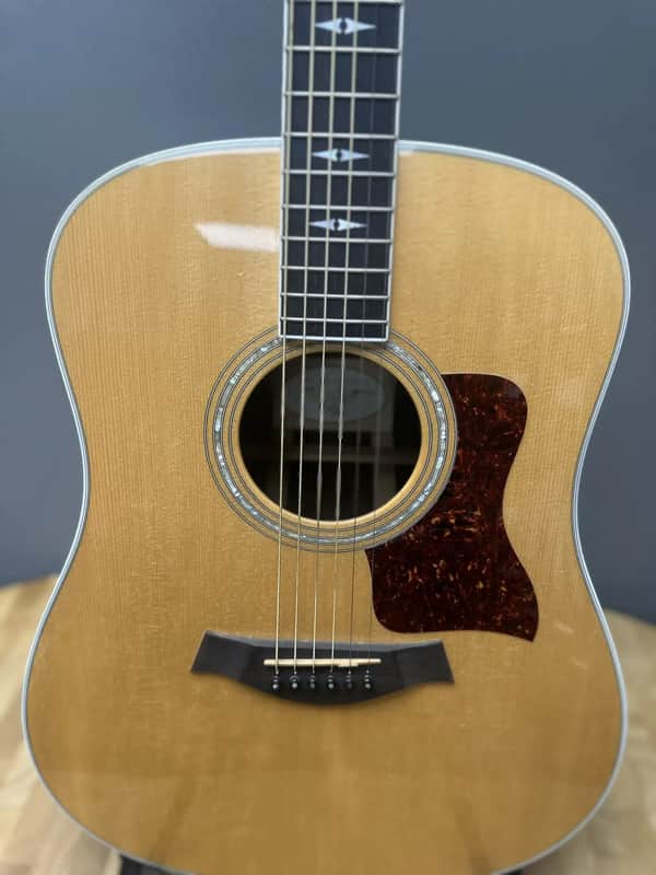 Taylor 810-Brazilian Natural Acoustic guitar image 1