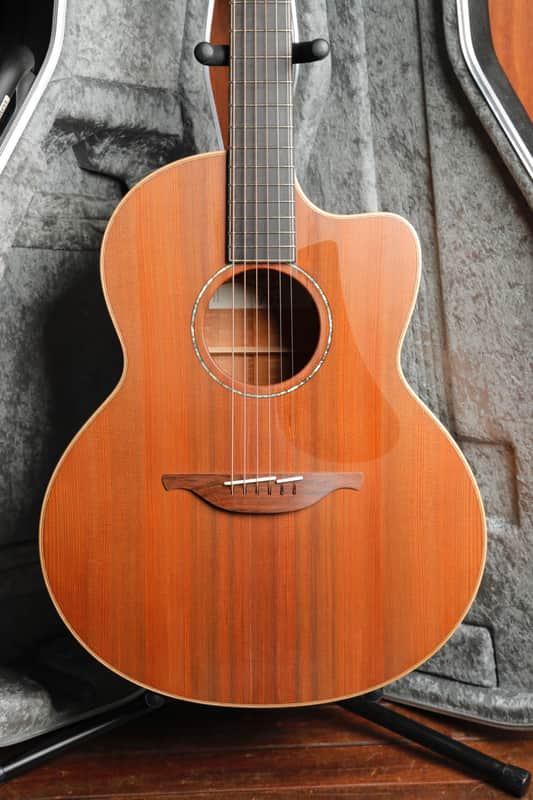 Lowden F-35c Redwood/Tasmanian Blackwood Acoustic Guitar Pre-Owned image 1