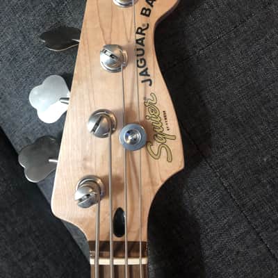 Squier Affinity Jaguar Bass H 2021 - Present - Charcoal Frost Metallic image 6